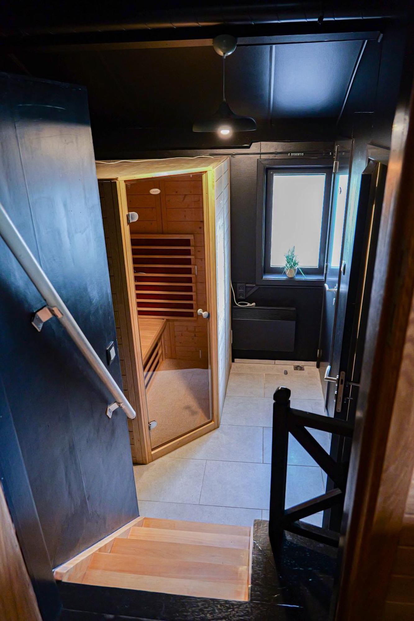 Le Colibri Spa Jacuzzi Durbuy Exterior foto