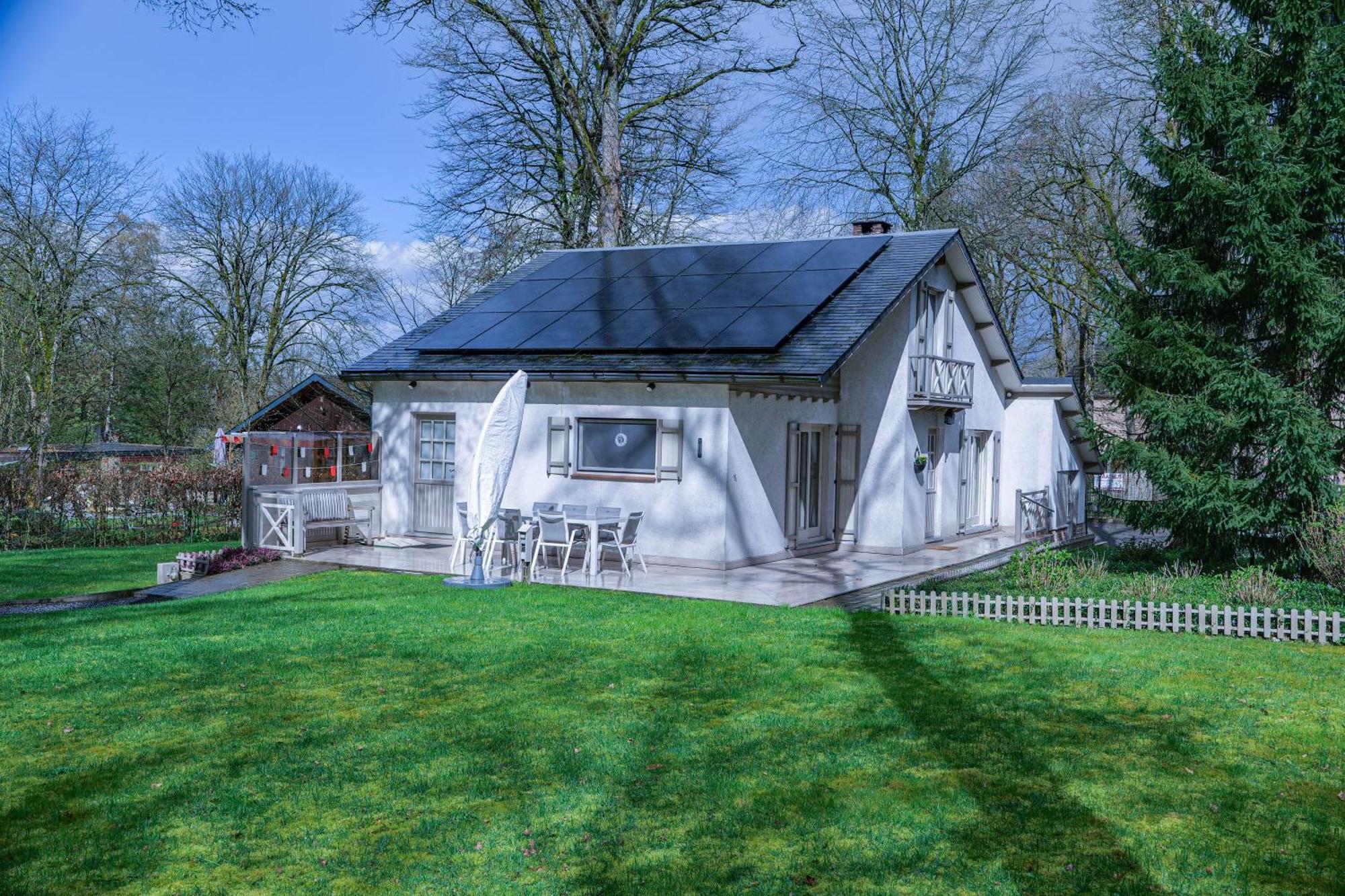 Le Colibri Spa Jacuzzi Durbuy Exterior foto
