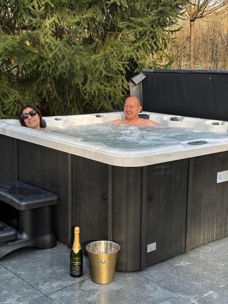 Le Colibri Spa Jacuzzi Durbuy Exterior foto